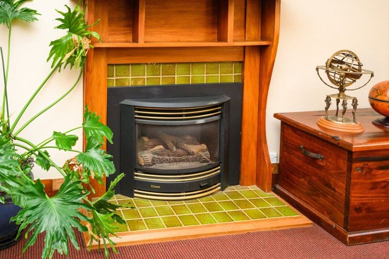 Photo of property in 3 Massey Street, Palmerston North, 4414