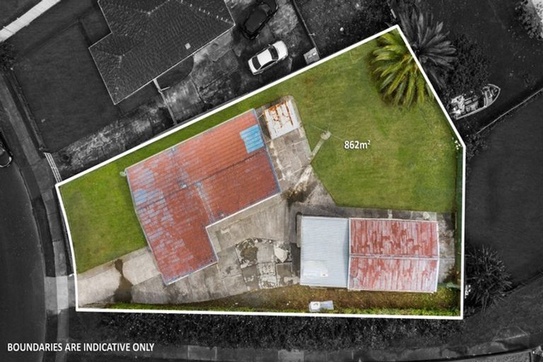 Photo of property in 48 Convair Crescent, Mangere, Auckland, 2022