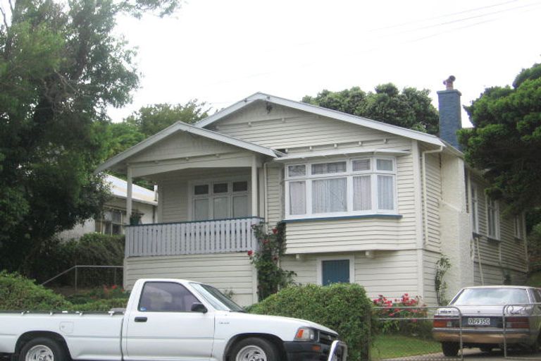 Photo of property in 10 Pembroke Road, Northland, Wellington, 6012