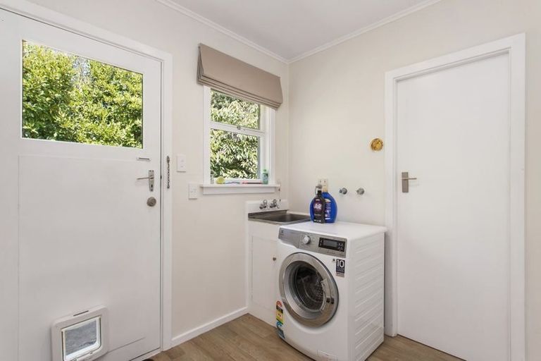 Photo of property in 18 Selwyn Street, Somerfield, Christchurch, 8024