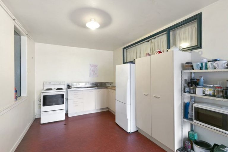 Photo of property in 5u7 Hopper Street, Mount Cook, Wellington, 6011