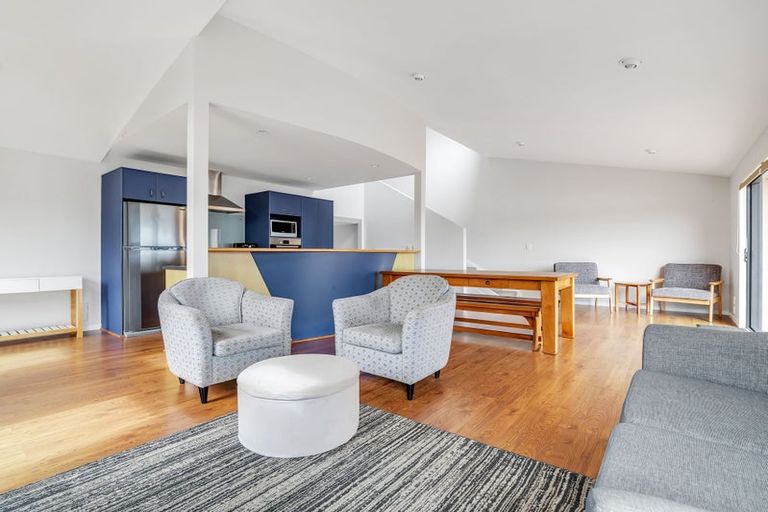 Photo of property in 48a Kestrel Heights, Arkles Bay, Whangaparaoa, 0932