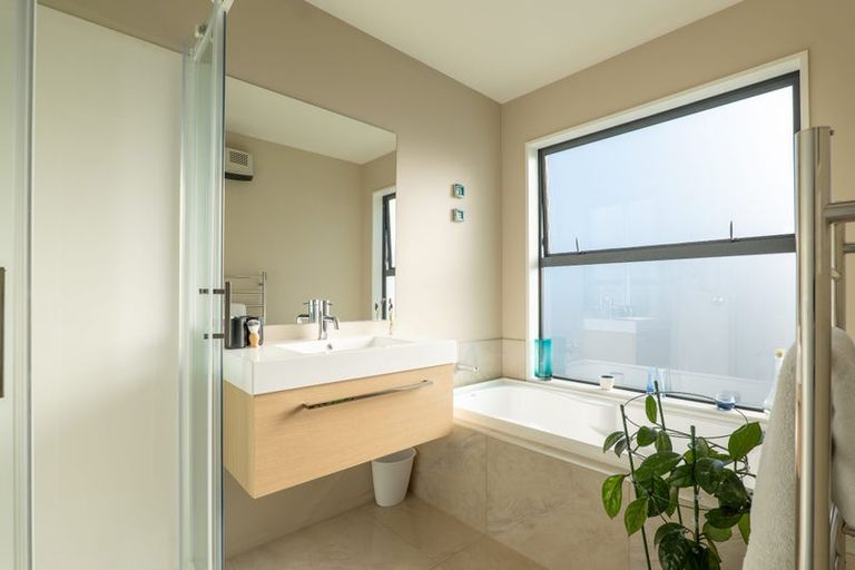 Photo of property in 98 Te Rito Street, Marshland, Christchurch, 8083