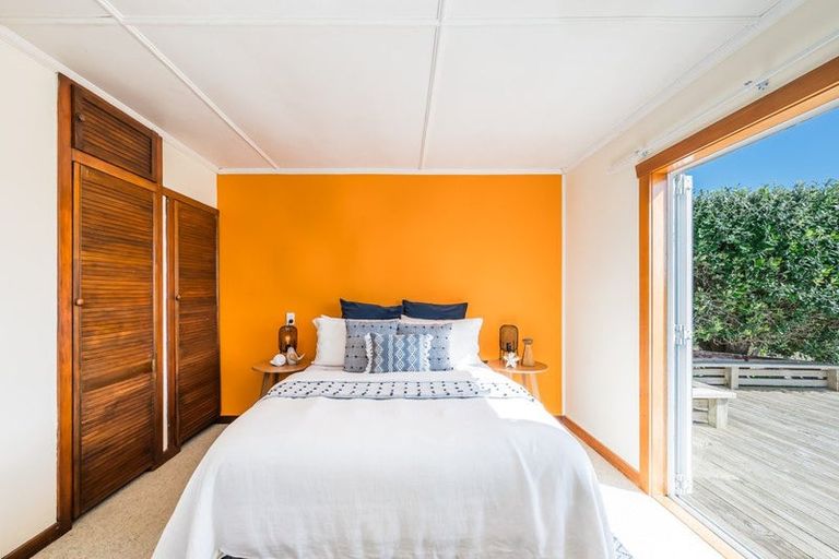 Photo of property in 14a Falla Street, Paraparaumu Beach, Paraparaumu, 5032