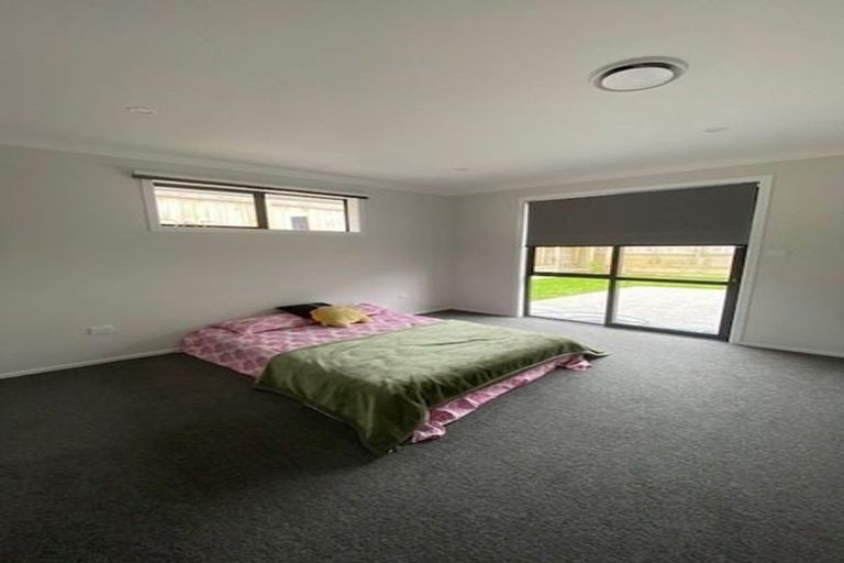 Photo of property in 52 Atherton Terrace, Churton Park, Wellington, 6037