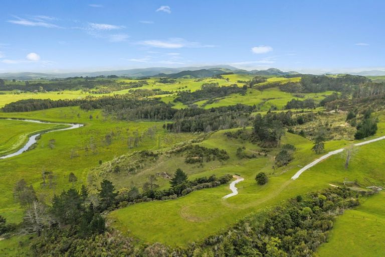 Photo of property in 309 Opanake Road, Parore, Dargaville, 0372