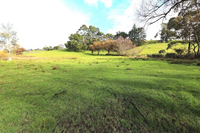 Photo of property in 28 Fairburn Road, Kaitaia, 0482
