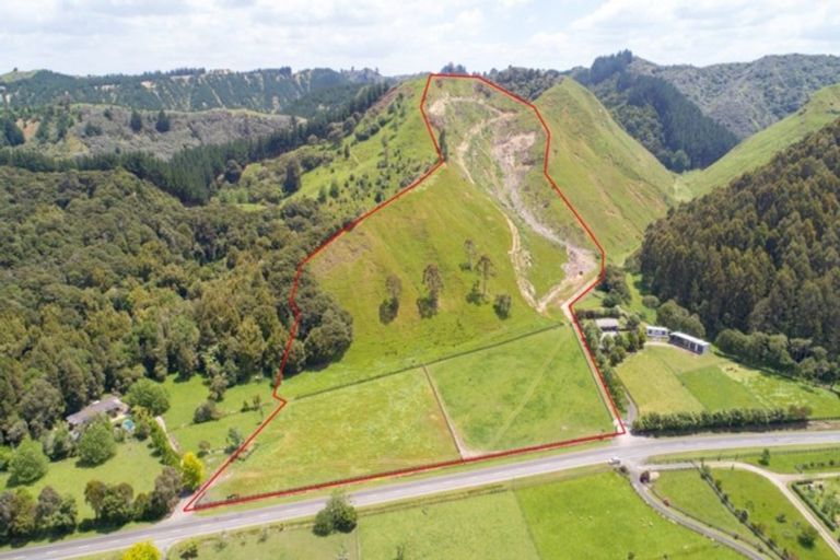 Photo of property in 1035 State Highway 4, Parikino, Whanganui, 4573