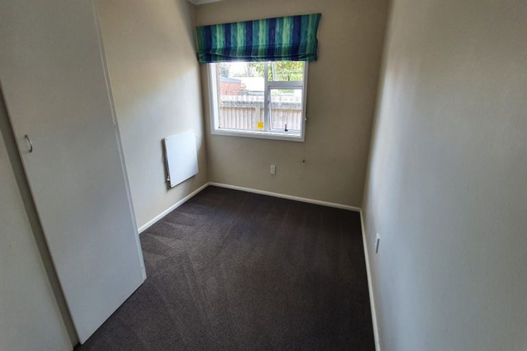 Photo of property in 49 Dunedin Street, Redwood, Christchurch, 8051