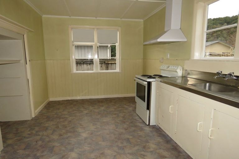 Photo of property in 40 Munson Street, Reefton, 7830