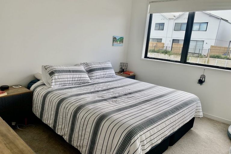 Photo of property in 71 Tarapuka Road, Westgate, Auckland, 0814