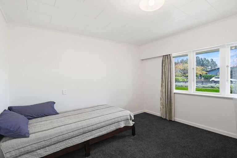 Photo of property in 24 Bennett Street, Waipawa, 4210