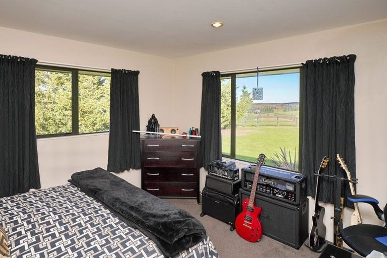 Photo of property in 195 Mound Road, Broomfield, 7482