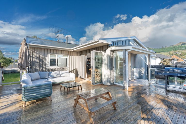 Photo of property in 48 Riccarton Road East, East Taieri, Mosgiel, 9024