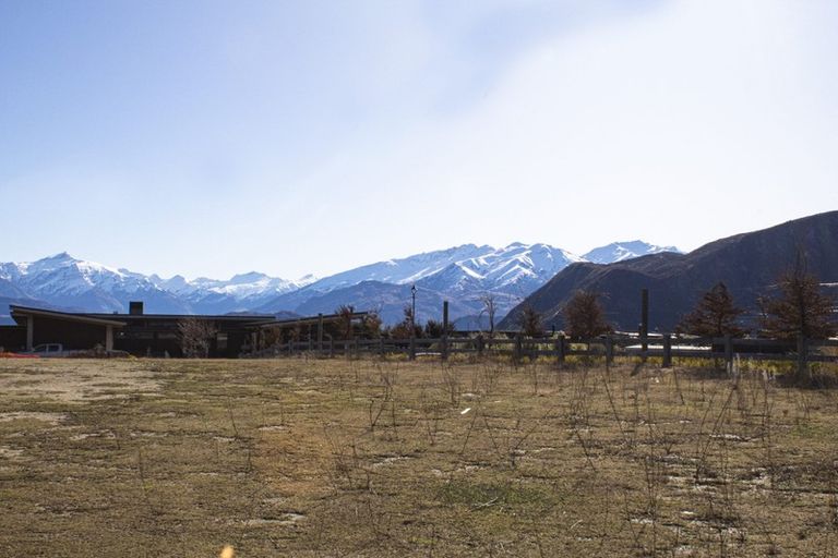 Photo of property in Mount Gold Place, Wanaka, 9305