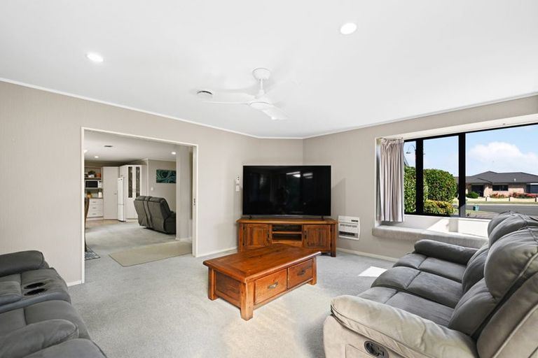 Photo of property in 26 Bouverie Crescent, Flagstaff, Hamilton, 3210