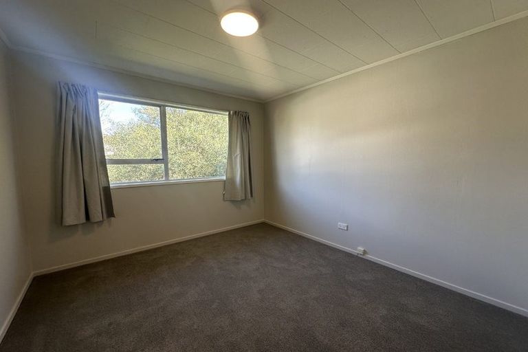 Photo of property in 30 Keegan Drive, Massey, Auckland, 0614