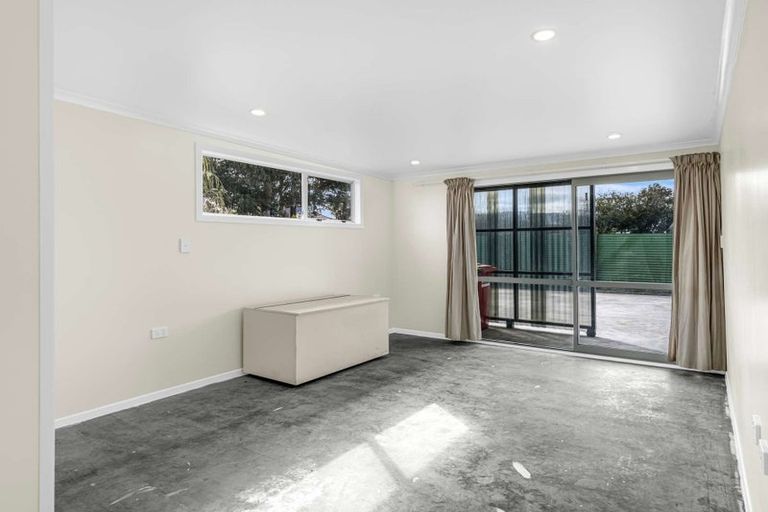 Photo of property in 8 Ormond Street, Woodville, 4920