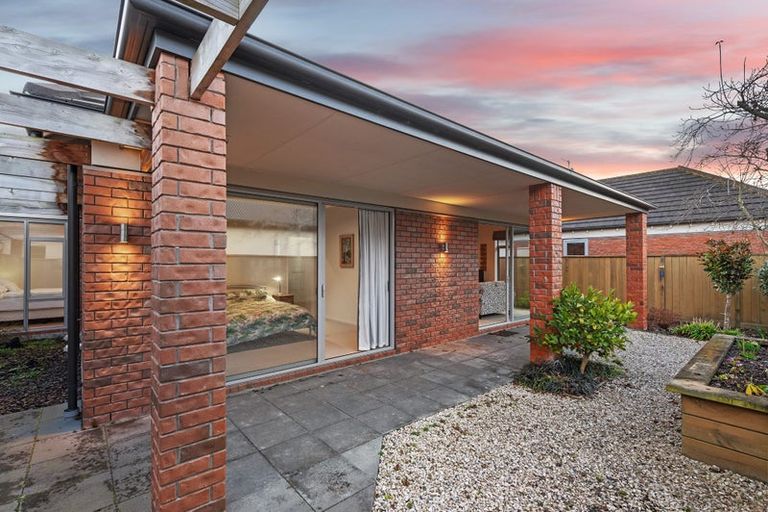 Photo of property in 35 Henley Green, Northwood, Christchurch, 8051