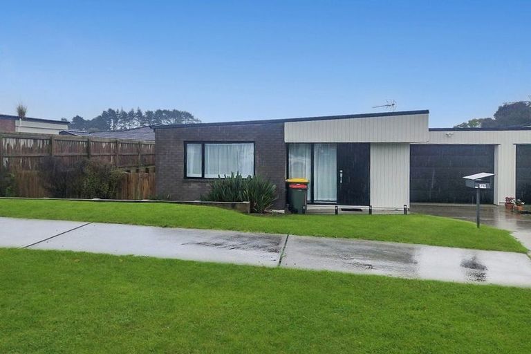 Photo of property in 76 Prado Drive, Pukekohe, 2120