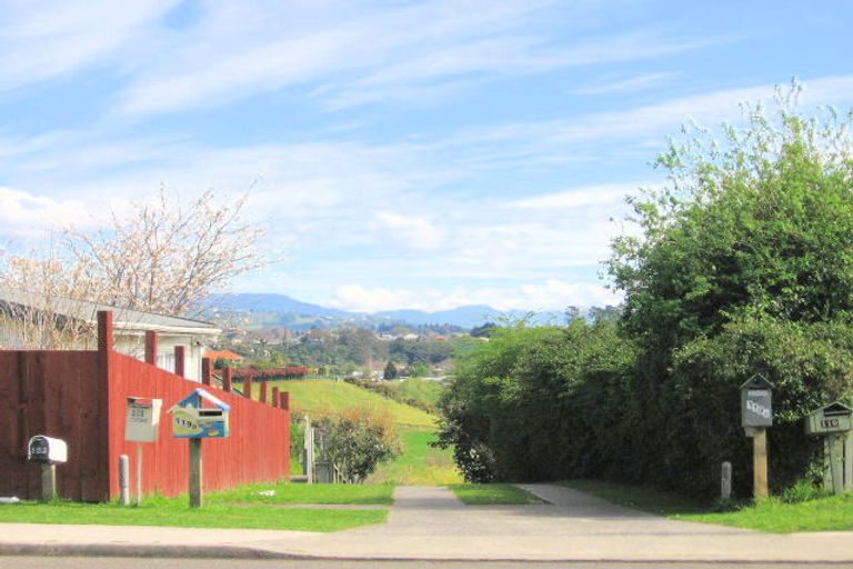 Photo of property in 123 Ohauiti Road, Hairini, Tauranga, 3112