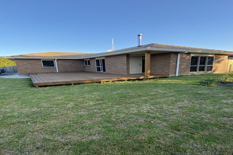 Photo of property in 1 Karamu Terrace, Pyes Pa, Tauranga, 3112