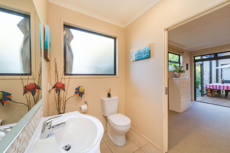Photo of property in 14 Batt Street, West End, Palmerston North, 4410