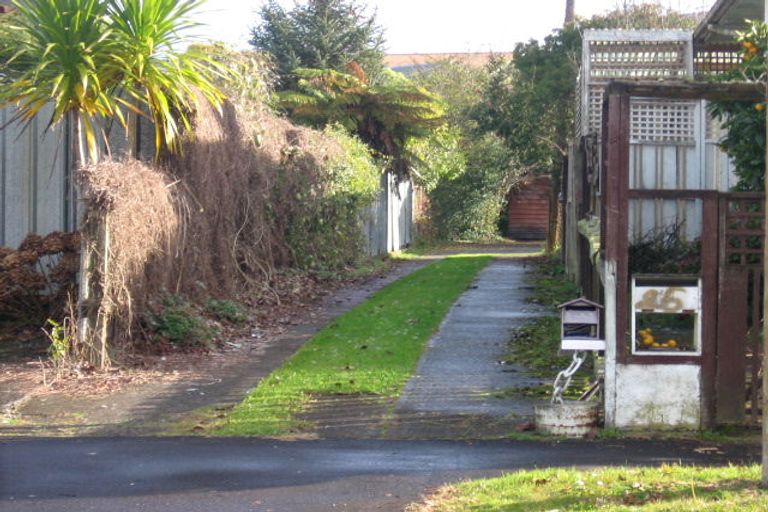 Photo of property in 28 Prisk Street, Melville, Hamilton, 3206