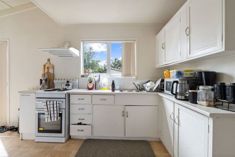 Photo of property in 5/69 Kenderdine Road, Papatoetoe, Auckland, 2025
