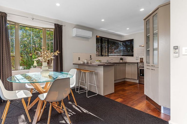 Photo of property in 32 Kotuku Crescent, Woolston, Christchurch, 8023