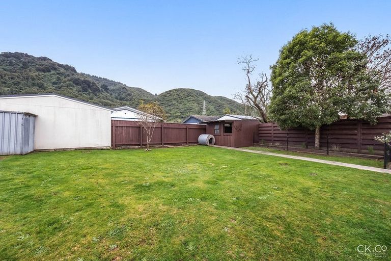 Photo of property in 156 California Drive, Totara Park, Upper Hutt, 5018