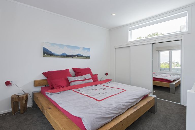 Photo of property in 3/175 Birkenhead Avenue, Birkenhead, Auckland, 0626
