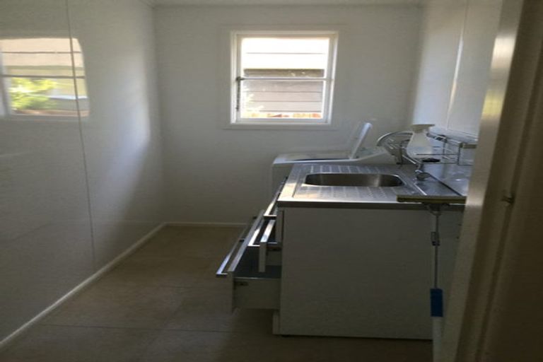 Photo of property in 142 Ilam Road, Ilam, Christchurch, 8041