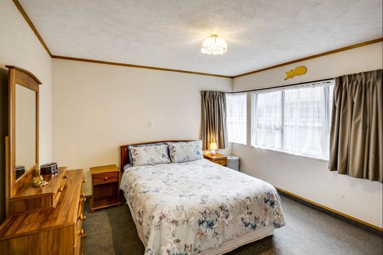 Photo of property in 49d Church Road, Taradale, Napier, 4112