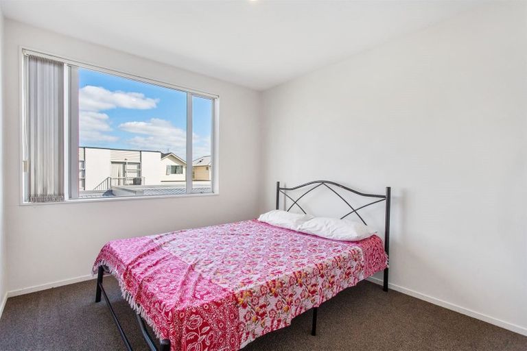 Photo of property in 62 Kuaka Drive, Takanini, 2112