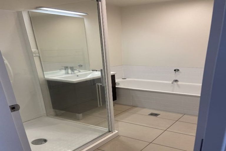 Photo of property in Altar Apartments, 68/120u Rintoul Street, Newtown, Wellington, 6021