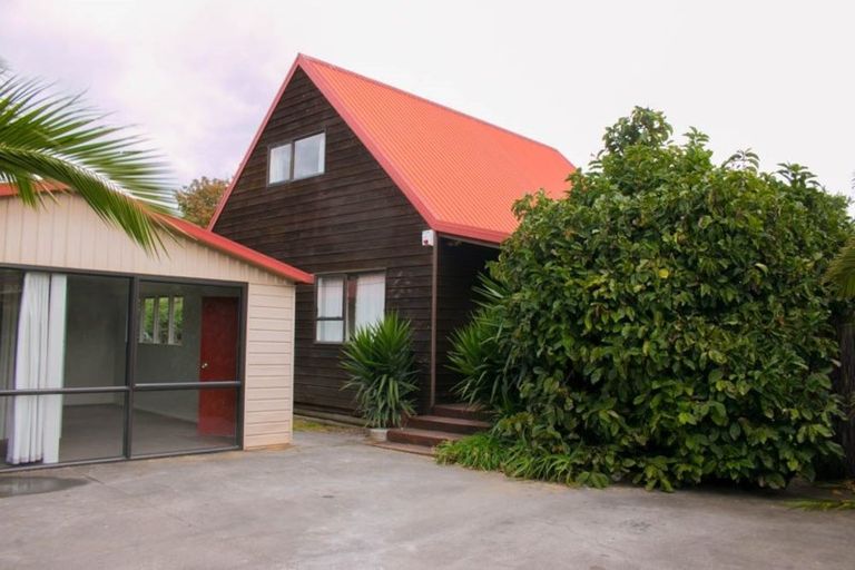 Photo of property in 57a Kelvin Road, Papakura, 2110