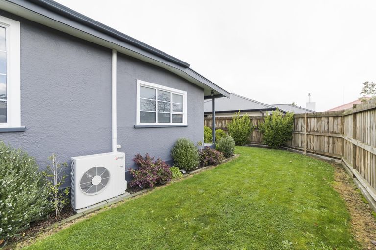 Photo of property in 8 Ngaio Street, West End, Palmerston North, 4412