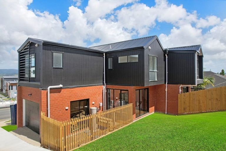 Photo of property in 74u3 Storey Avenue, Forest Lake, Hamilton, 3200