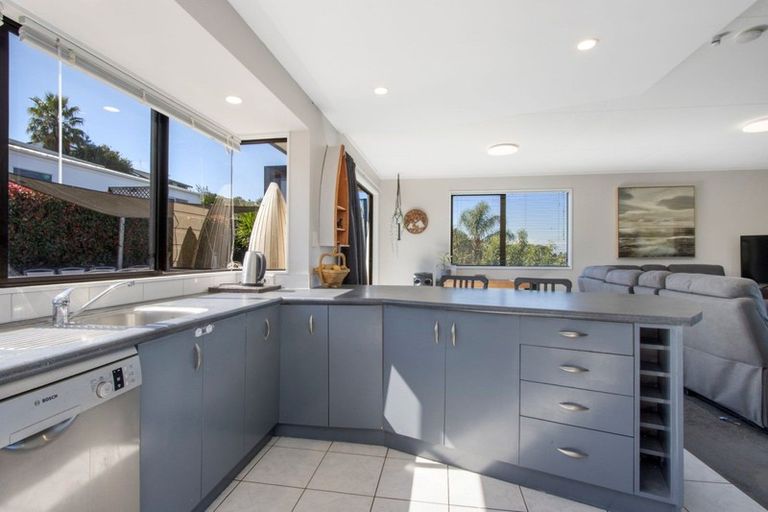 Photo of property in 134 Athenree Road, Athenree, Katikati, 3177