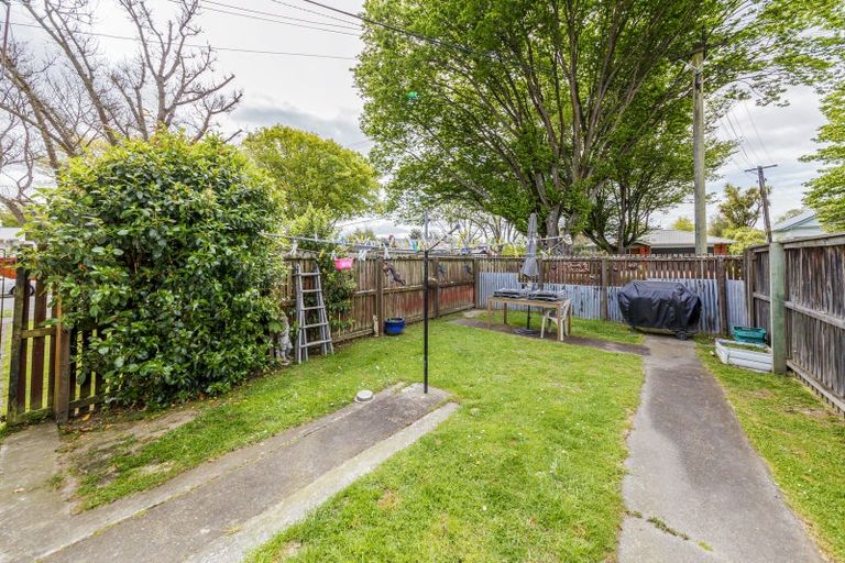 Photo of property in 2/46 Dee Street, St Albans, Christchurch, 8014