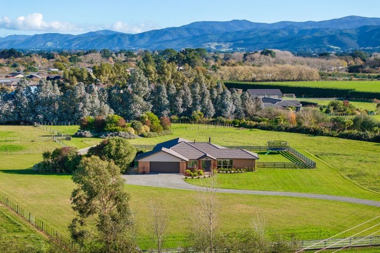 Photo of property in 75 Andersons Line, Clareville, Carterton, 5713