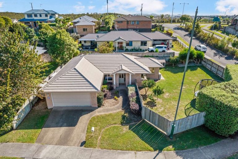 Photo of property in 2 Highbury Place, Nawton, Hamilton, 3200