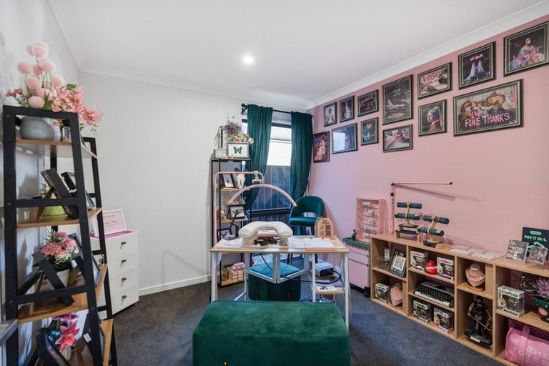 Photo of property in 17 Horoeka Street, Avonhead, Christchurch, 8042