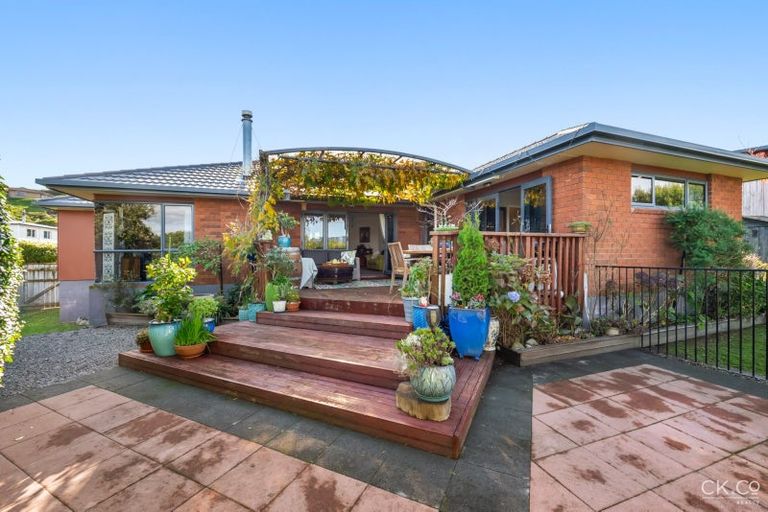 Photo of property in 53 Riverstone Drive, Riverstone Terraces, Upper Hutt, 5018