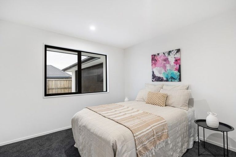 Photo of property in 36 Coach Way, Rolleston, 7614