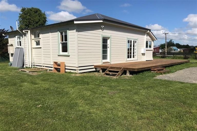 Photo of property in 4a Shanly Street, Waipawa, 4210