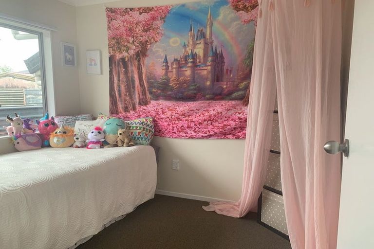 Photo of property in 1/29 Hill Crescent, Papakura, 2110