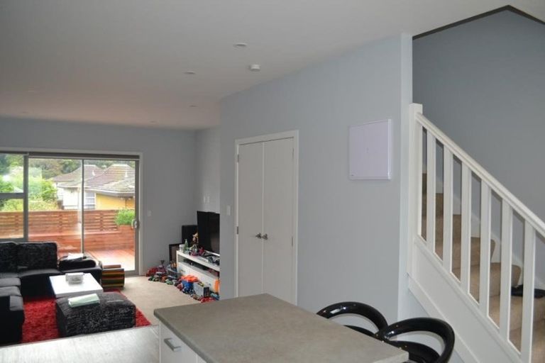 Photo of property in 32u9 Dr Taylor Terrace, Johnsonville, Wellington, 6037