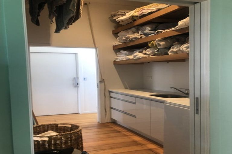 Photo of property in 3 Awanui Street, Birkenhead, Auckland, 0626